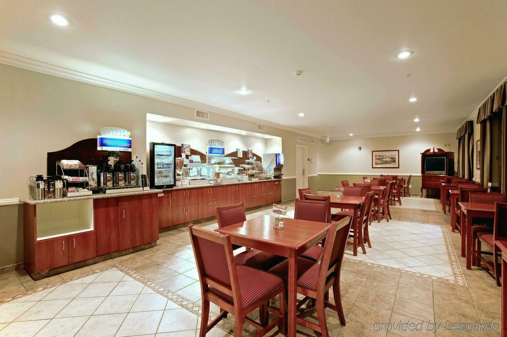 Holiday Inn Express Lancaster By Ihg Zewnętrze zdjęcie